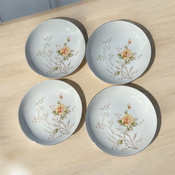 Vintage Mino China Floral Dessert Plates Set Of 4 With Yellow Rose Design - Picture 3 of 3